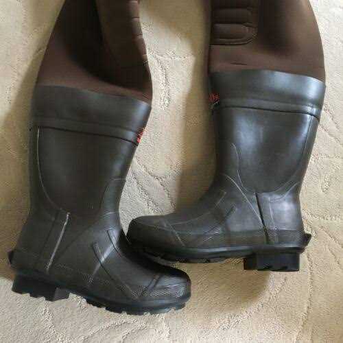 Cabela&s Classic Series II Brown Neoprene Felt Sole Boot-Foot Waders for Men - Image 4