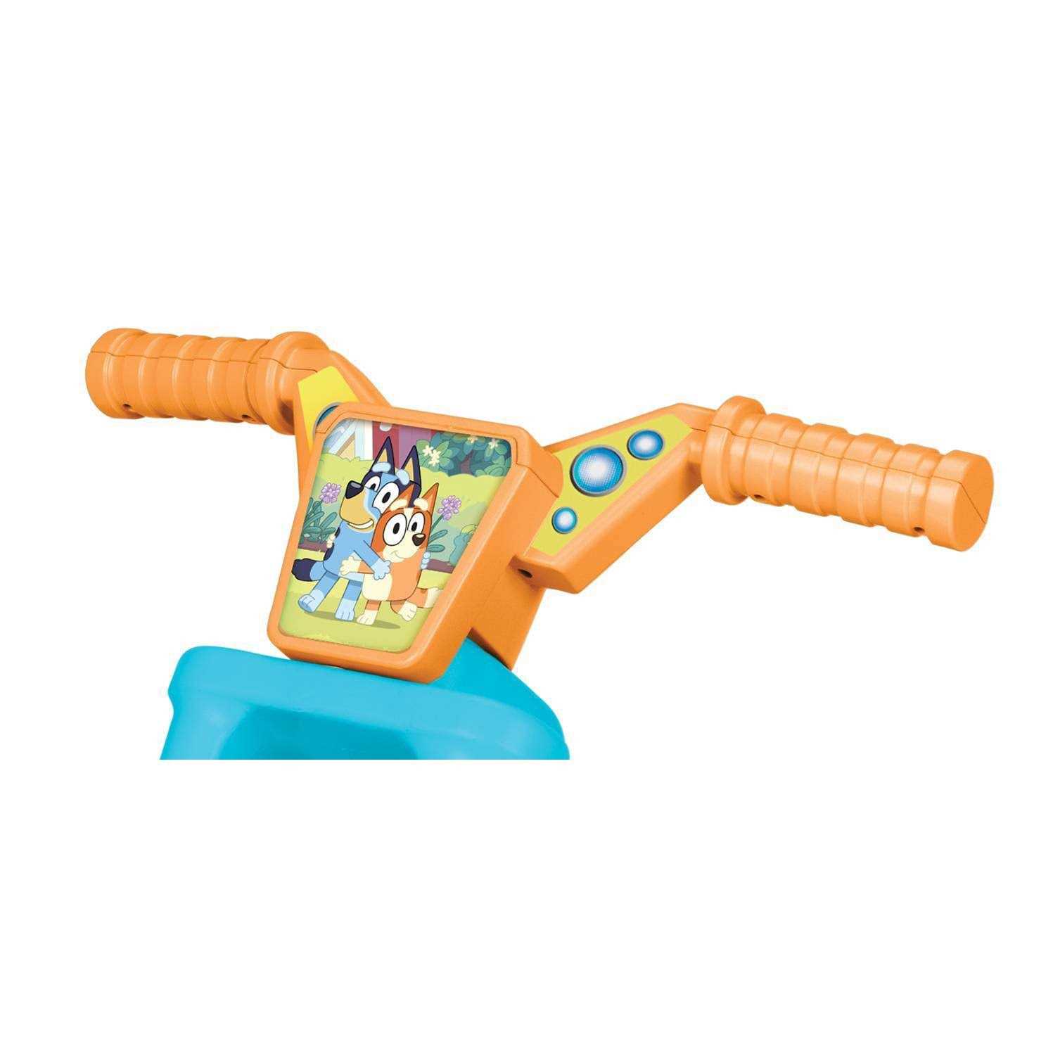 Bluey 10 Fly Wheel Kids' Tricycle with Electronic Sound - Image 4