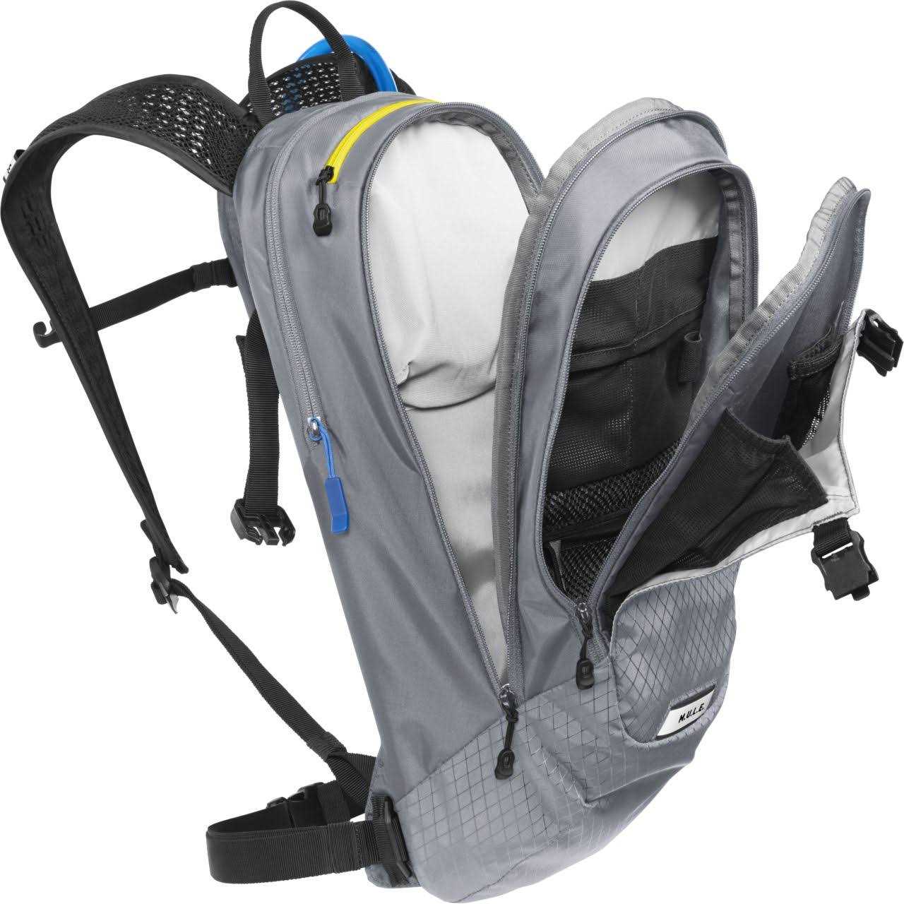 CamelBak M.U.L.E. 12 Hydration Pack - Image 4