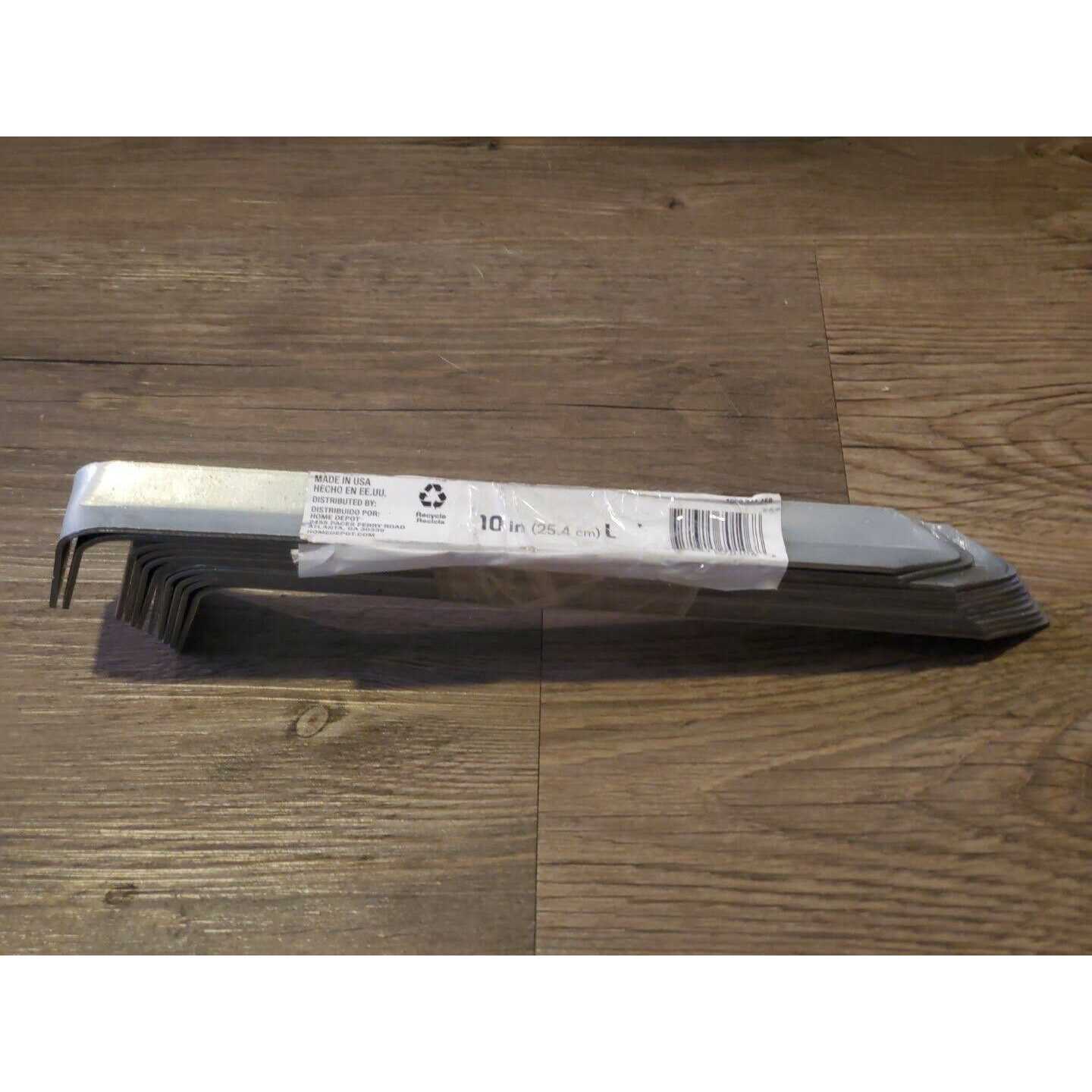 Vigoro 9.5 in. Metal Landscape Stakes - Image 5