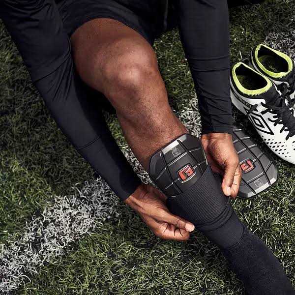 G-Form Pro-S Blade CE Football Shin Guard - Image 4