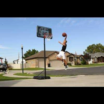 Lifetime Adjustable Portable Basketball Hoop 90759 - Image 4