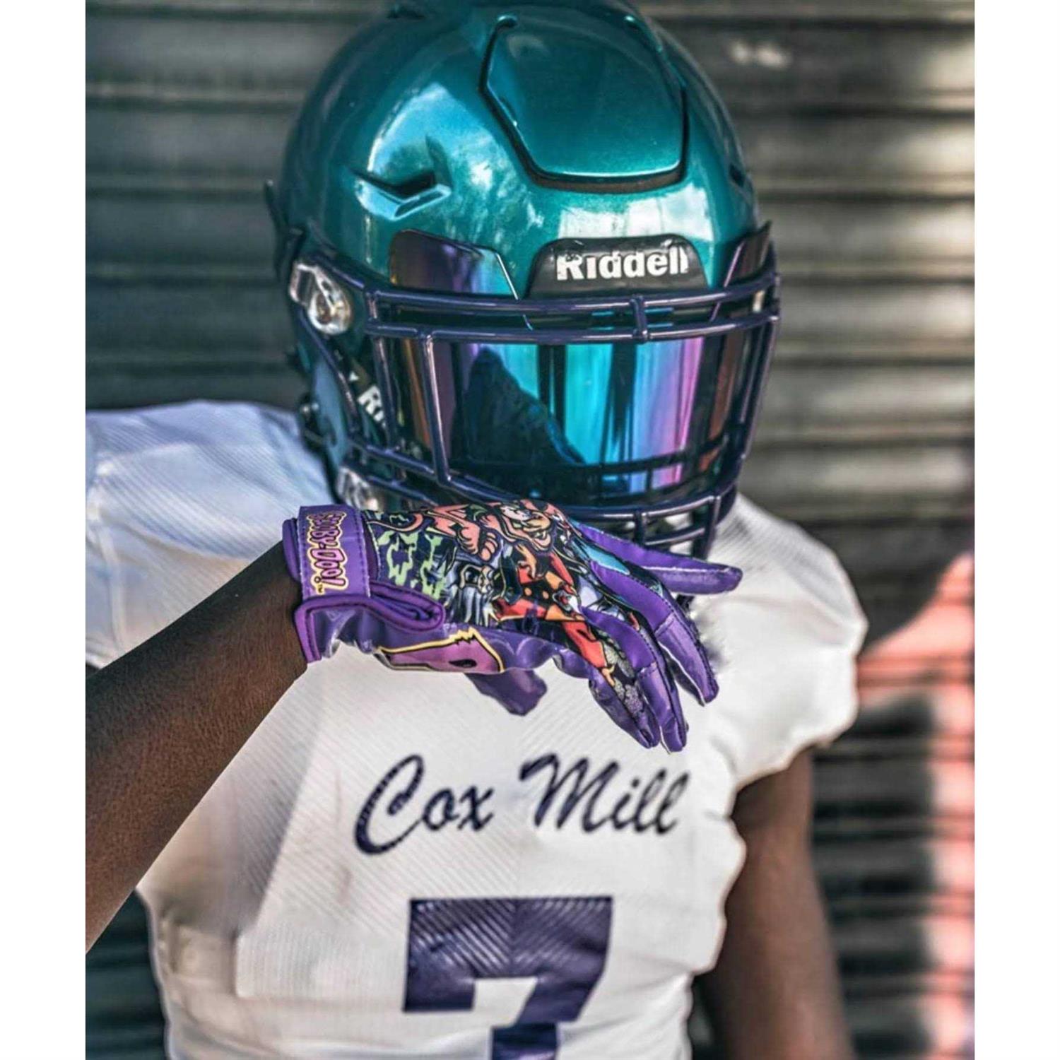 Phenom Elite Scooby-Doo Football Gloves - Image 4