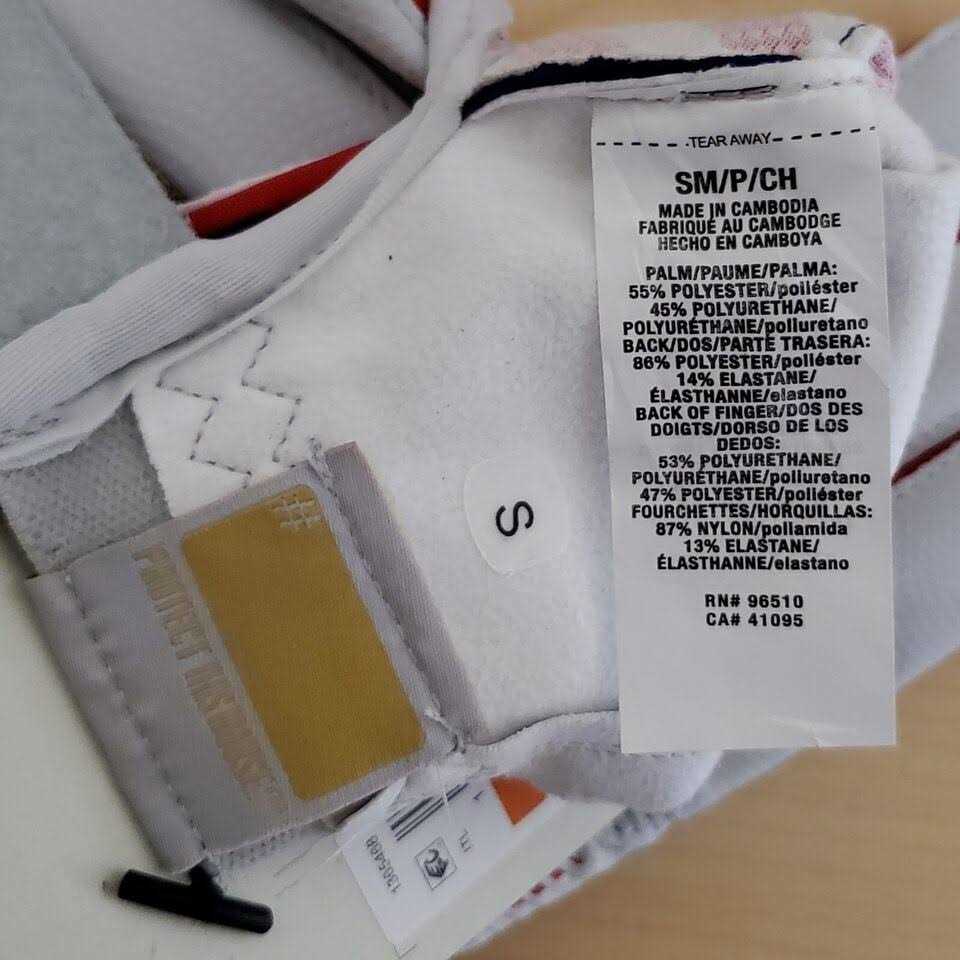 Under Armour Clean Up 21-Culture Batting Gloves - Image 3