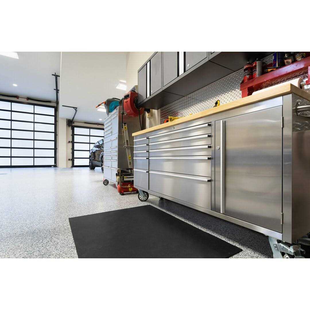 Rubber King Exercise Mat with Multipurpose Indoor/Outdoor - Image 4