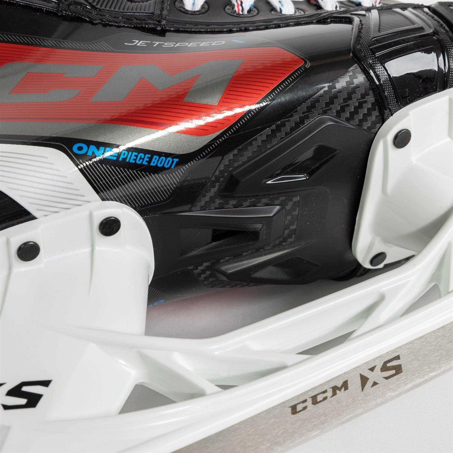 CCM Jetspeed FT670 Ice Hockey Skates - Image 3
