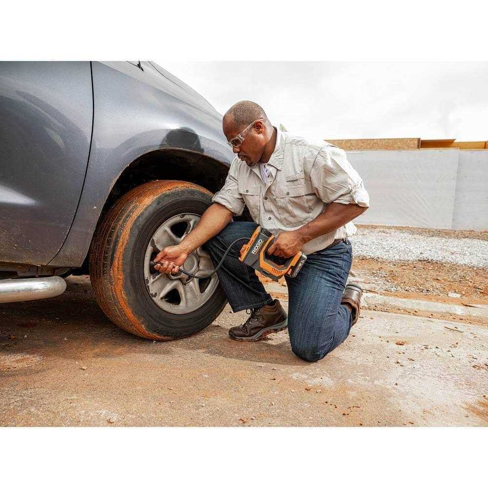 RIDGID 18V Cordless Digital Inflator Kit with 2.0 Ah Battery and Charger R87044KN - Image 3