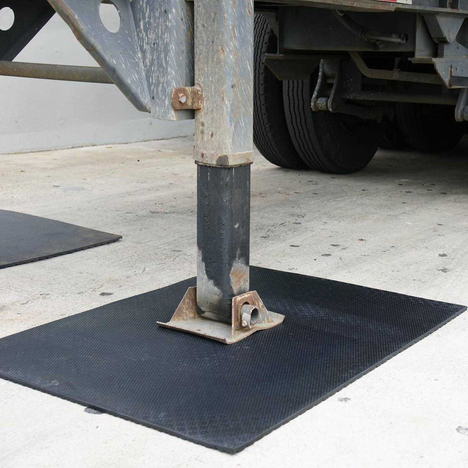 Rubber-Cal Maxx-Tuff Rubber Mat - Image 4